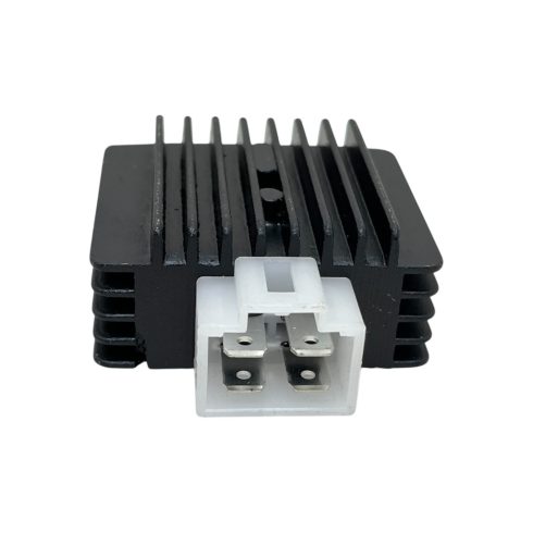 Feszültség szabályzó 4 lábas széles