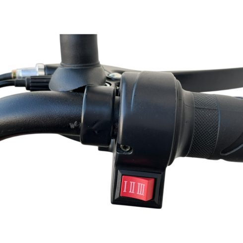 Bartamotor BM-16-KZ 48V 560W elektromos robogó