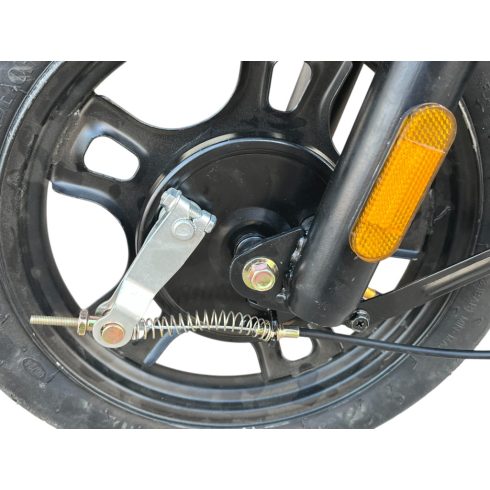 Bartamotor BM-17-YZ 48V 560W elektromos robogó