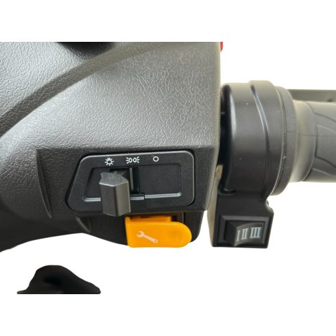 Bartamotor BM-25-TL 48V 1000W elektromos robogó