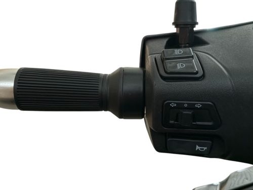 Bartamotor BM-28-QJ2 48V 1600W elektromos robogó