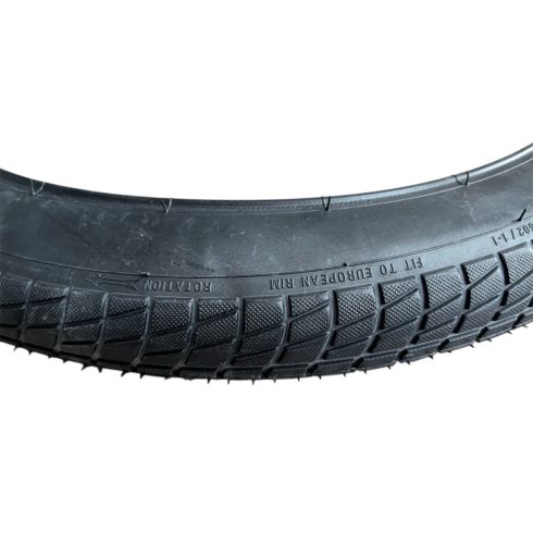 Kerékpár gumiköpeny 20x2.125 KN