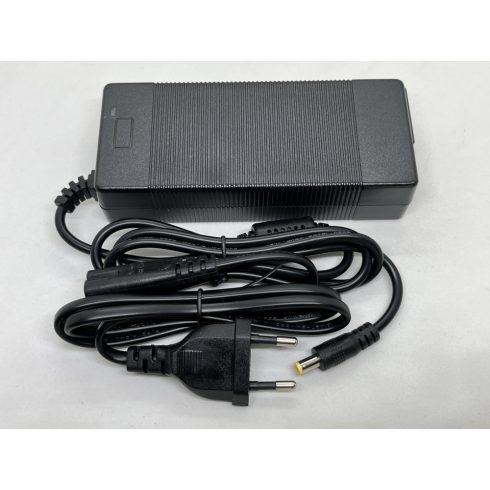 Töltő Li-ion 36V 2A kerek dugós